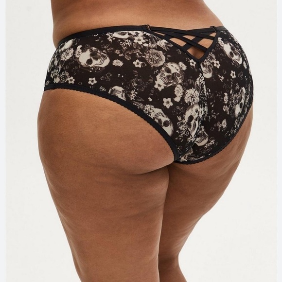 NWT Torrid Curve Simply Mesh Hipster Panty w. Lattice,skull floral plus size 30 - Picture 4 of 11